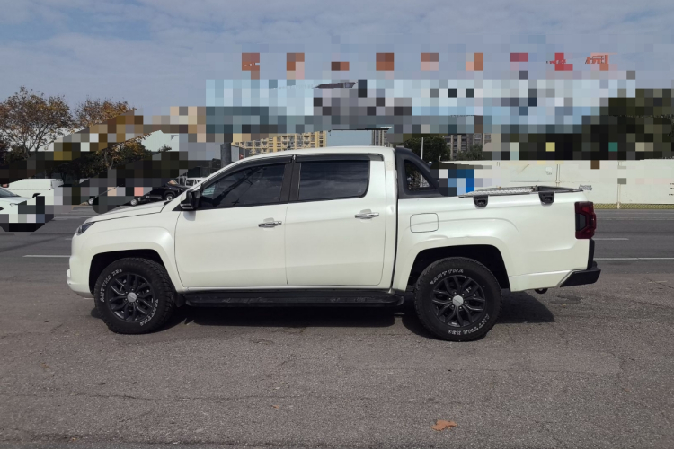 江铃 域虎7 2022款 2.0T自动柴油四驱舒享型标轴车身外观6003