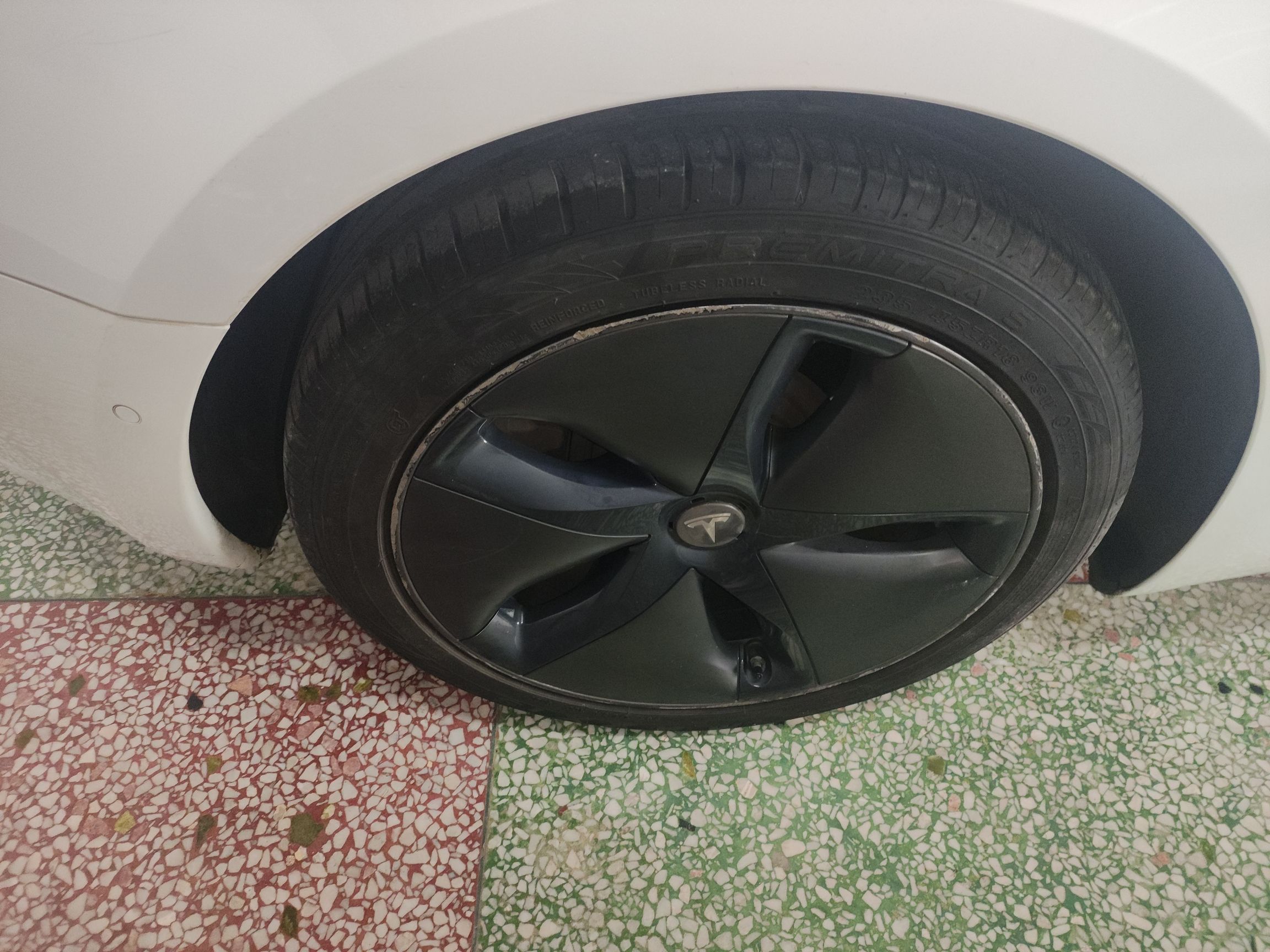 特斯拉 Model 3 2019款 标准续航后驱升级版