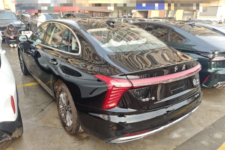 红旗H5 2025款 1.5T DCT旗韵版车身外观6003