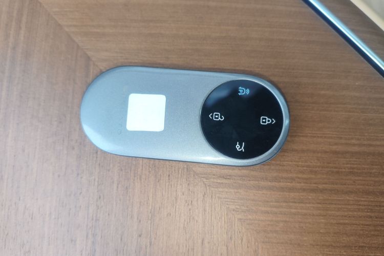 鸿蒙智行 享界S9 2024款 纯电 Ultra 四驱旗舰版中控内饰11