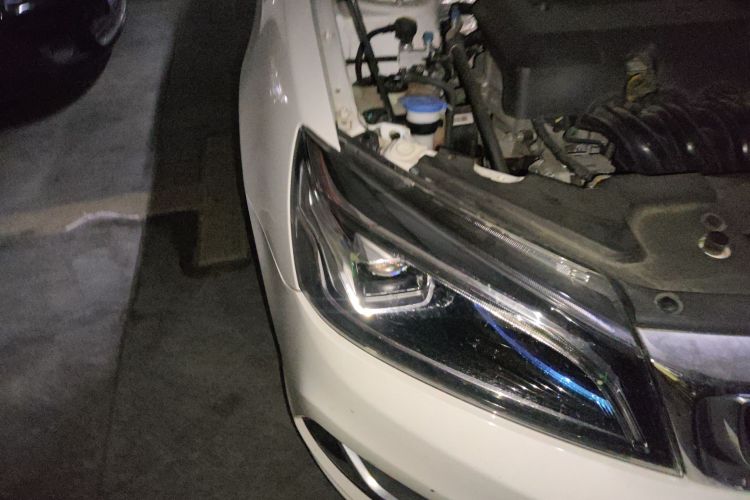 吉利汽车 帝豪 2019款 领军版 1.5L CVT向上互联型 国VI车身外观8