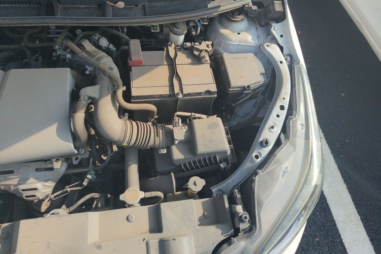 丰田 YARiS L 致炫 2017款 1.5G CVT劲速天窗升级版局部细节9007