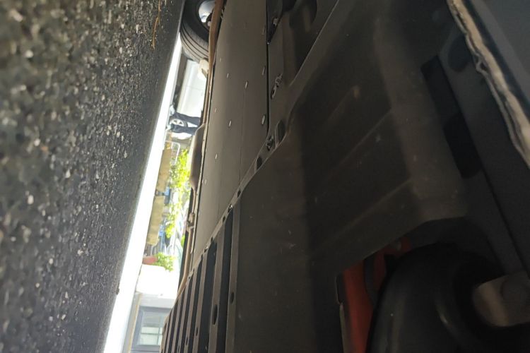 理想汽车 理想ONE 2021款 增程6座版局部细节9003