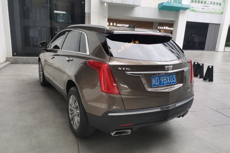 凯迪拉克XT5 2018款 25T 豪华型车身外观5