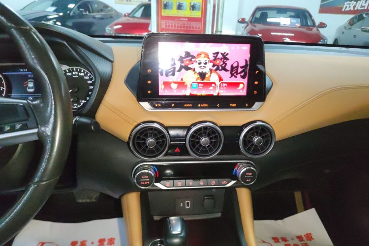 日产 轩逸 2021款 1.6L TOP CVT奢享版中控内饰16