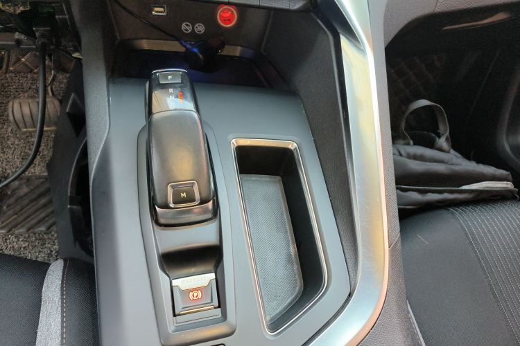 标致4008 2018款 350THP 舒适版局部细节18