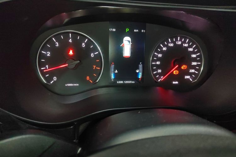 比亚迪 宋MAX 2017款 1.5T 自动智联豪华型 7座局部细节14