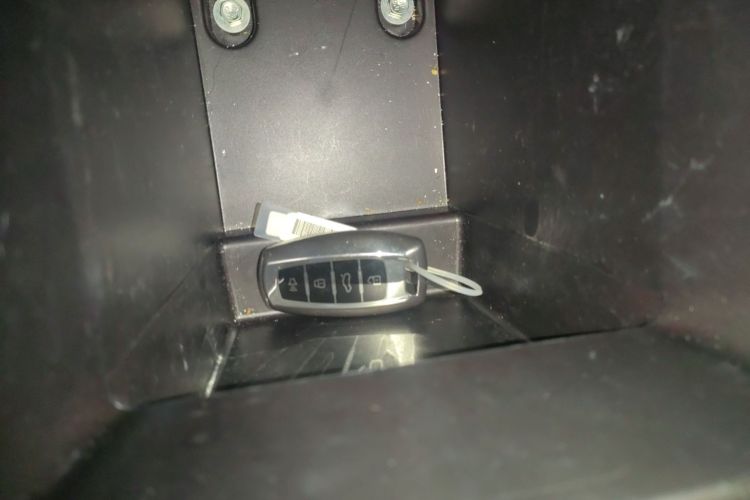 哈弗H6 2021款 第三代 1.5T 自动两驱Max中控内饰11