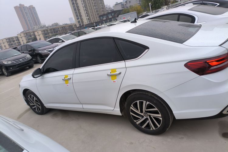 大众 朗逸 2024款 300TSI DSG星空满逸版车身外观4