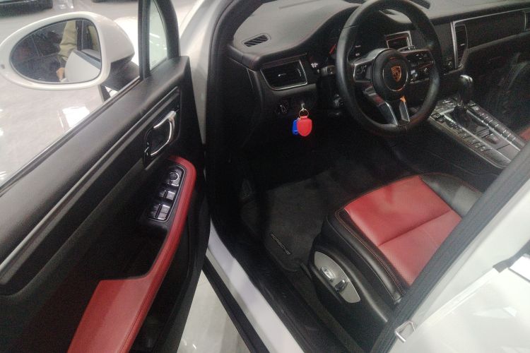 保时捷 2017款  Macan 2.0T中控内饰20