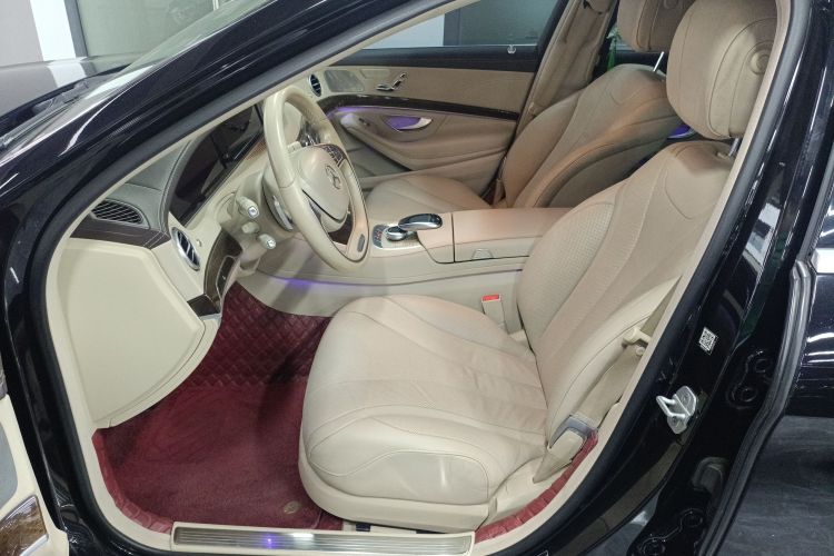 奔驰S级 2016款 S 320 L 商务型局部细节19