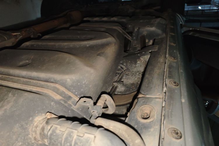 丰田 RAV4荣放 2011款 2.0L 自动豪华版局部细节9003