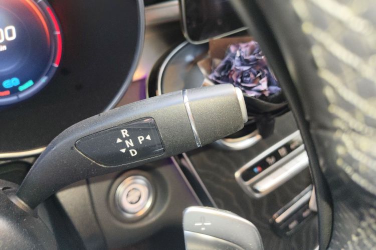 奔驰C级(进口) 2021款 C 260 轿跑车中控内饰18