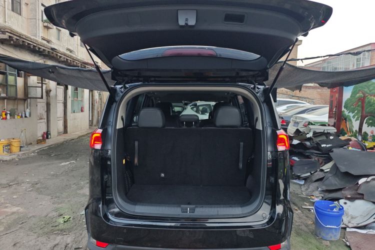 上汽大通MAXUS 大通G50 2021款 1.5T 自动畅游B局部细节23