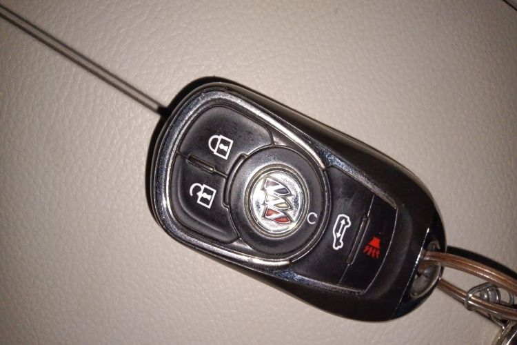 别克GL8 2023款 陆上公务舱 智享型中控内饰11