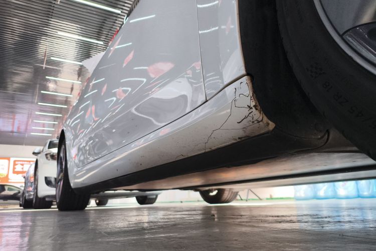 特斯拉 Model 3 2020款 改款 长续航后轮驱动版局部细节9001