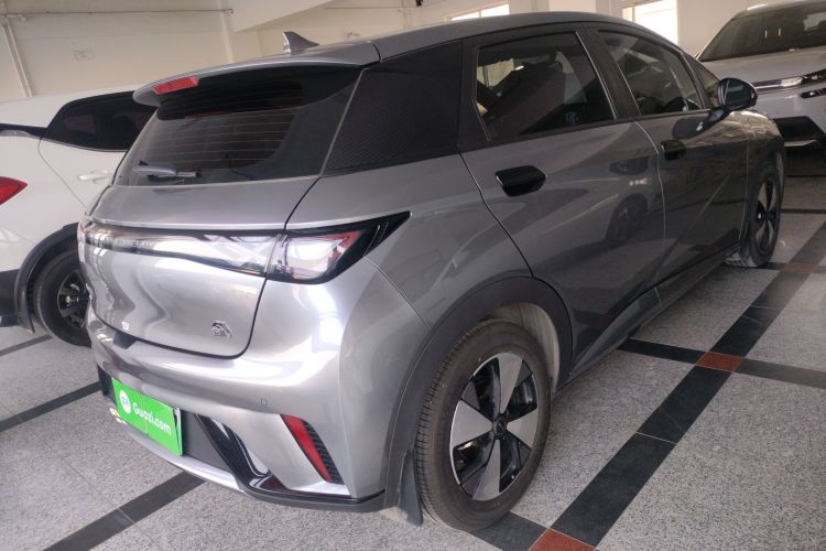 比亚迪 海豚 2023款 420km 自由版车身外观7