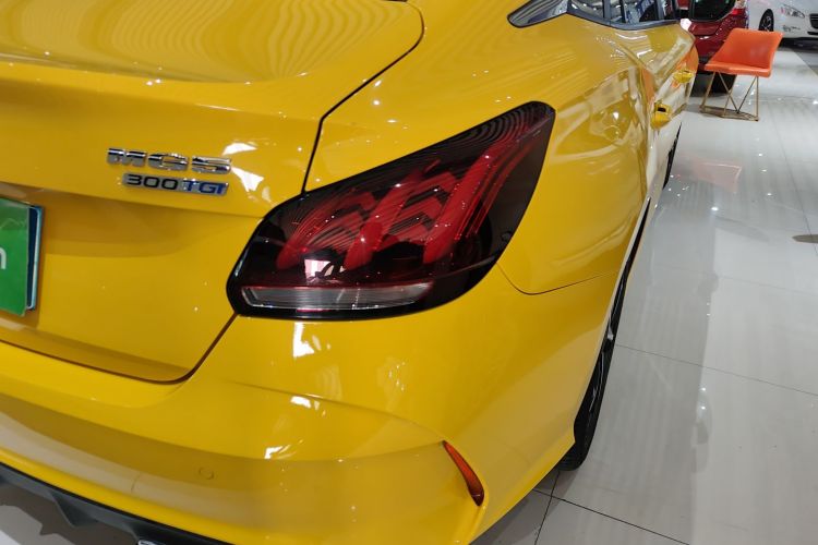 名爵 MG5 2021款 300TGI DCT青奢豪享版车身外观9