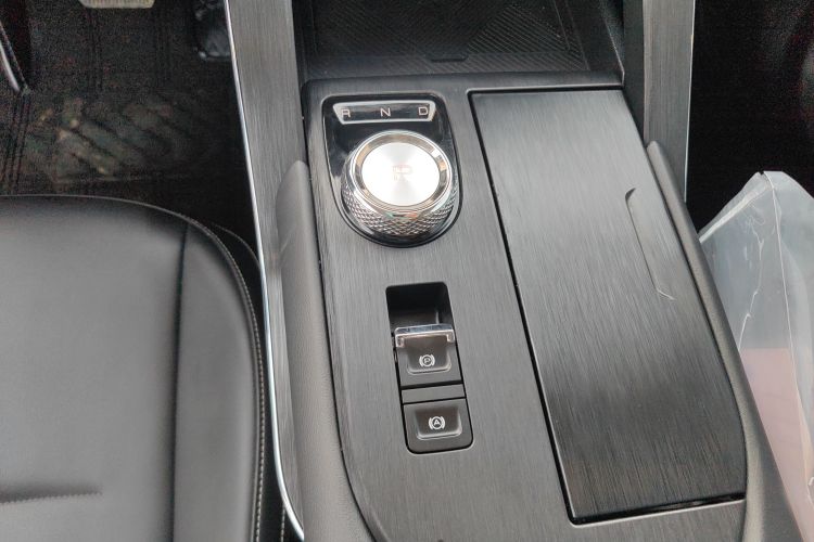 哈弗H6 2022款 第三代 1.5T DHT局部细节18