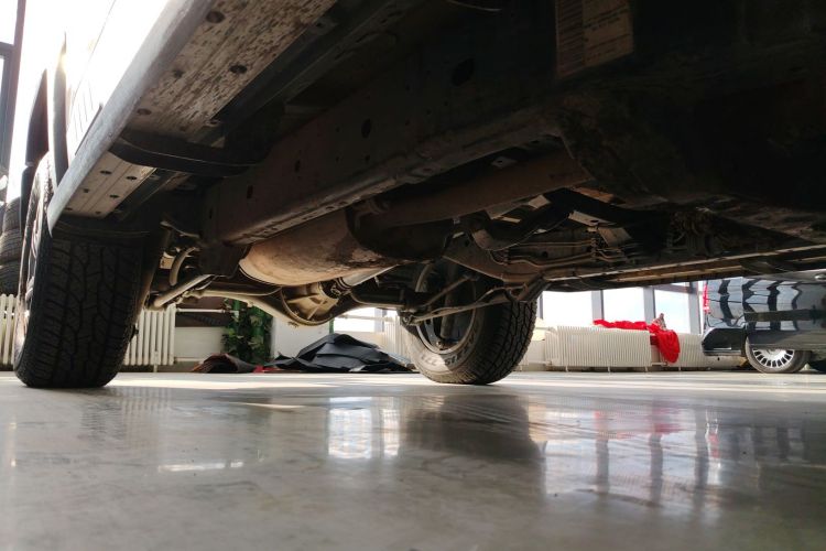 北京BJ40 2024款 2.0T 全新刀锋英雄版 攀登者局部细节9001