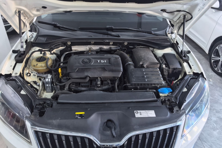 斯柯达 速派 2018款 TSI330 DSG舒适版 国V局部细节24