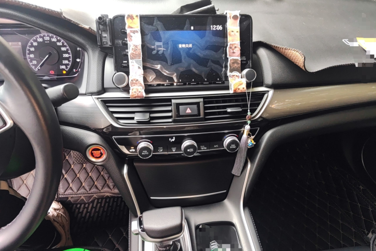 本田 英仕派 2019款 260TURBO 精致版 国VI中控内饰16