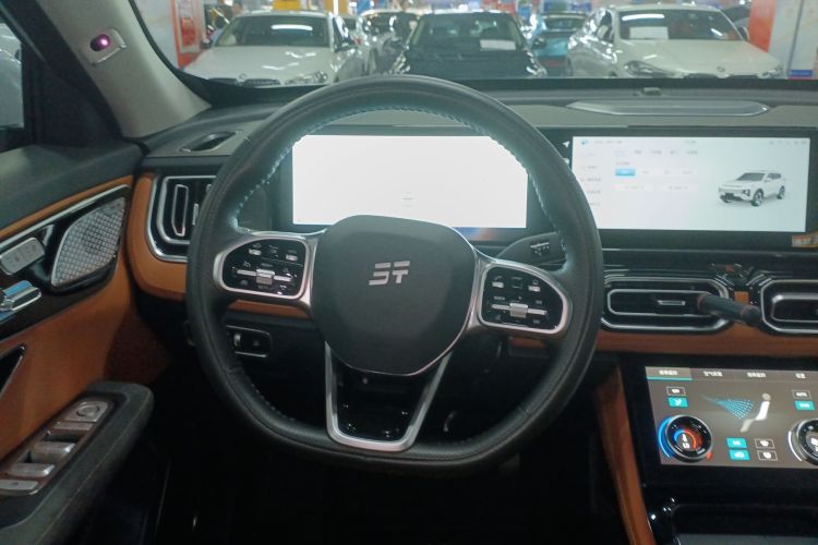 捷途山海L7 2024款 1.5T 120km ULTRA 7座中控内饰13