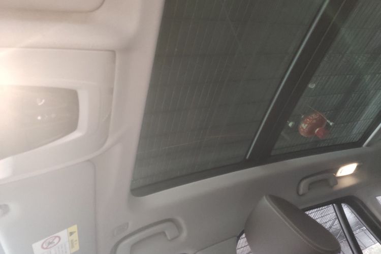 宝马X1 2020款 sDrive20Li 尊享型中控内饰22