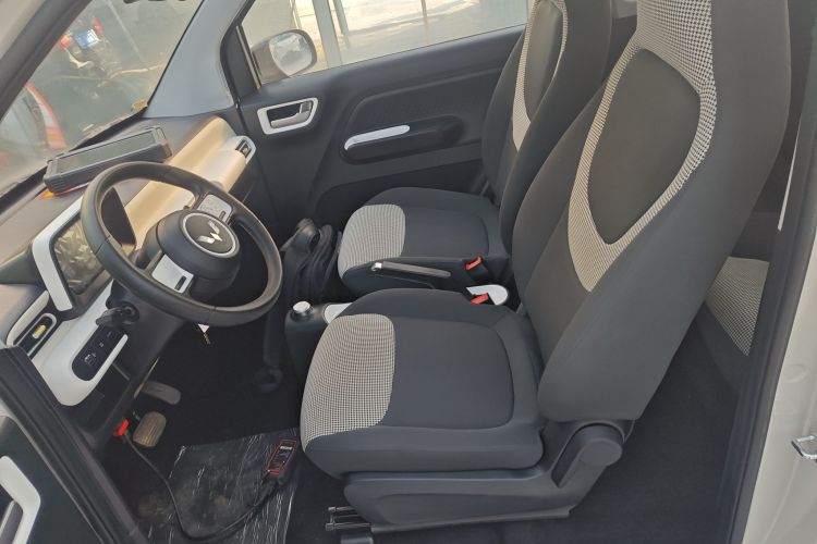 五菱汽车 宏光MINIEV 2024款 第三代 215km 青春版中控内饰19