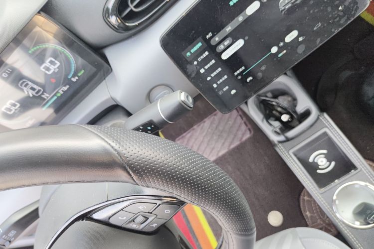 零跑汽车 零跑T03 2025款 310舒享版中控内饰18