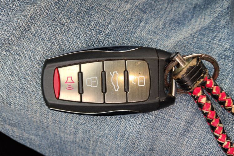 哈弗H6 2021款 第三代 2.0T 自动四驱Supreme+中控内饰11