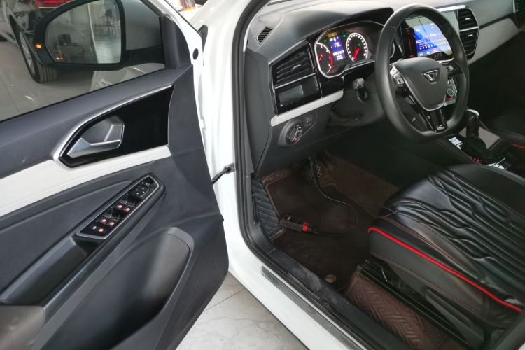 捷达VS5 2023款 280TSI 自动进取型中控内饰20