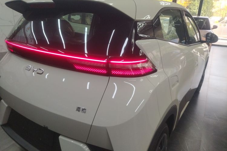 比亚迪 海鸥 2025款 305km 活力版车身外观9