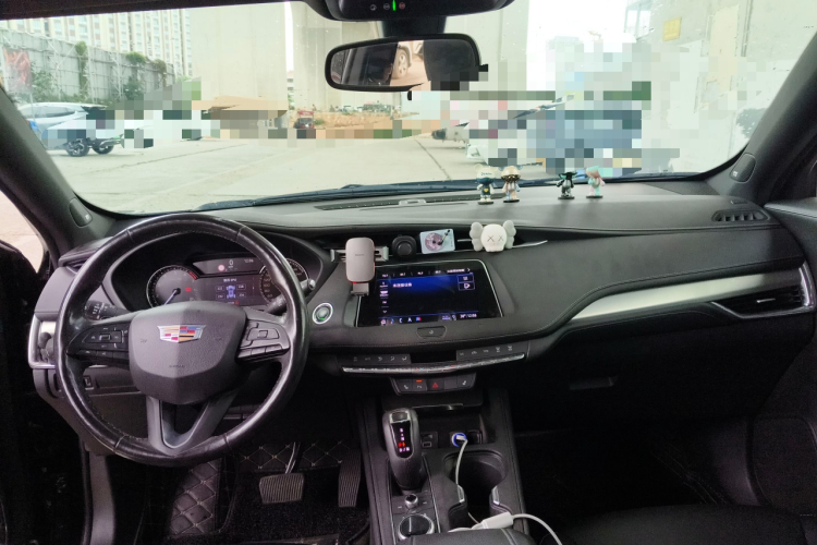 凯迪拉克XT4 2018款 28T 两驱领先型中控内饰7002