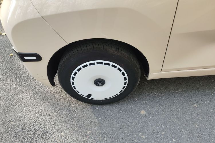 奇瑞 QQ冰淇淋 2024款 青春版 205km圣代车身外观6007