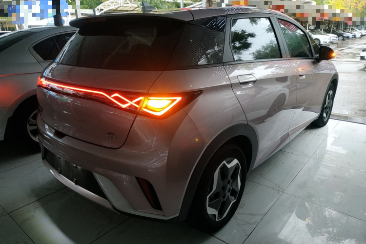 比亚迪 海豚 2021款 405km 时尚版车身外观6005