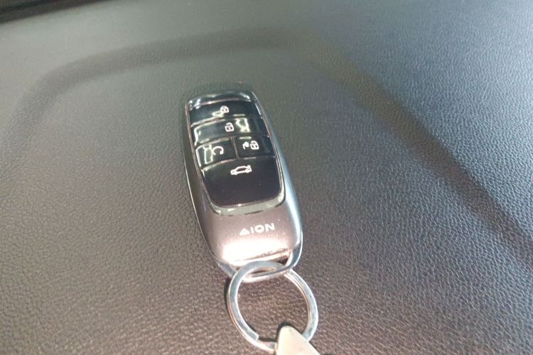 埃安 AION S 2023款 魅 580 磷酸铁锂中控内饰11