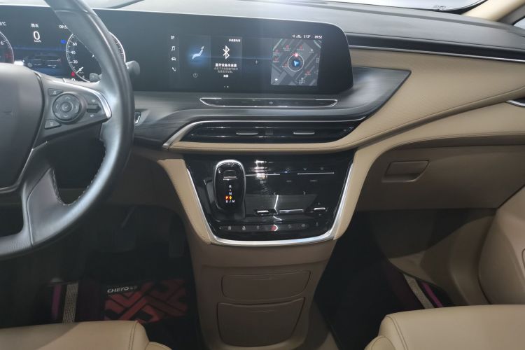 别克GL8 2020款 ES陆尊 653T 尊享型中控内饰16