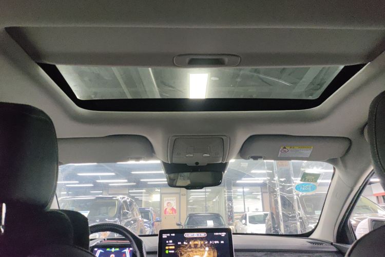 比亚迪 秦Pro新能源 2018款 EV500 智联领耀型中控内饰22