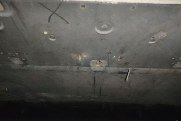 奥迪A4L 2018款 30周年年型 40 TFSI 进取型局部细节9008