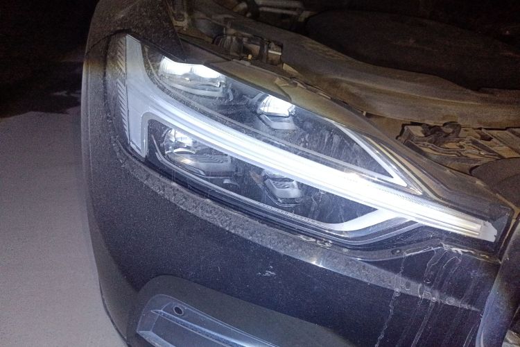 沃尔沃XC60 2019款 T5 四驱智逸版 国VI车身外观8