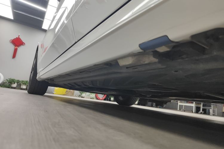 奔驰C级(进口) 2020款 改款 C 260 旅行轿车局部细节9002