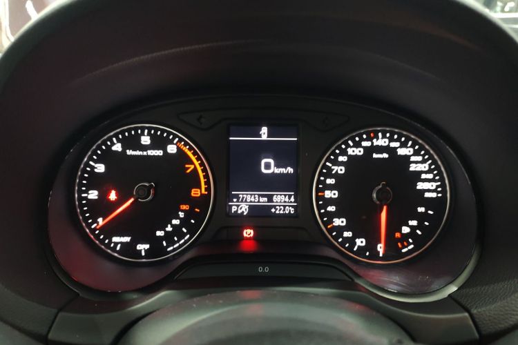 奥迪A3 2019款 Limousine 35 TFSI 时尚型 国VI中控内饰14