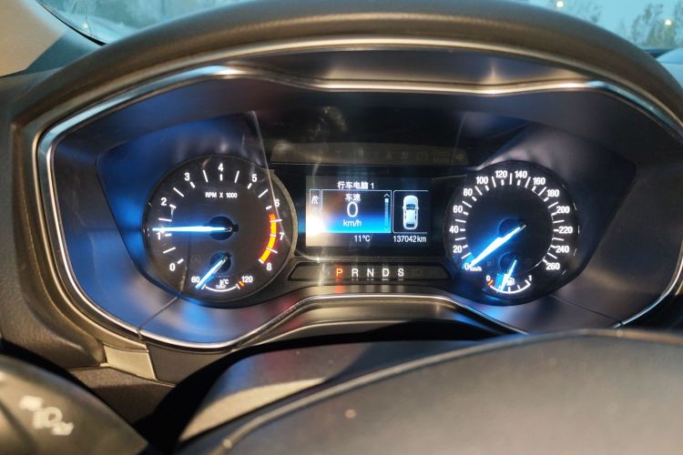 福特 蒙迪欧 2013款 2.0L GTDi200时尚型中控内饰14