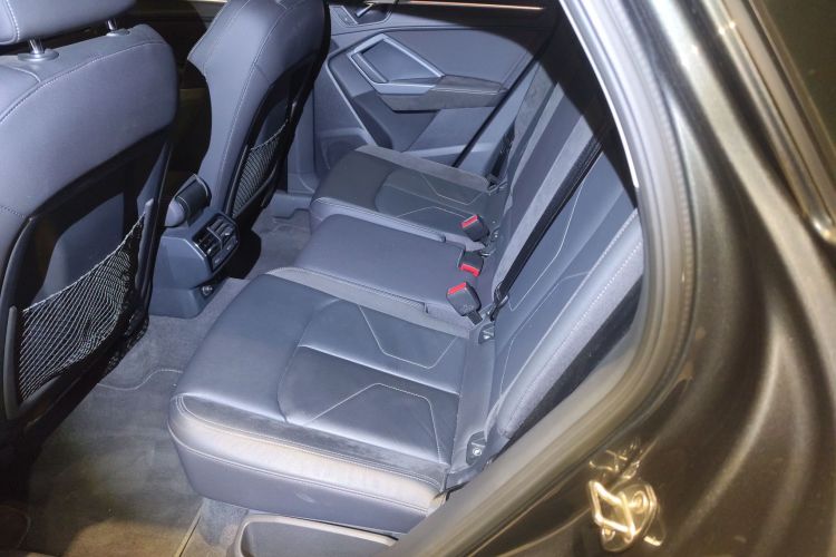 奥迪Q3 Sportback 2020款 40 TFSI 时尚型中控内饰7004