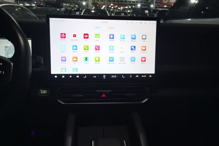 捷途旅行者 2023款 2.0T 四驱穿越PRO+局部细节16