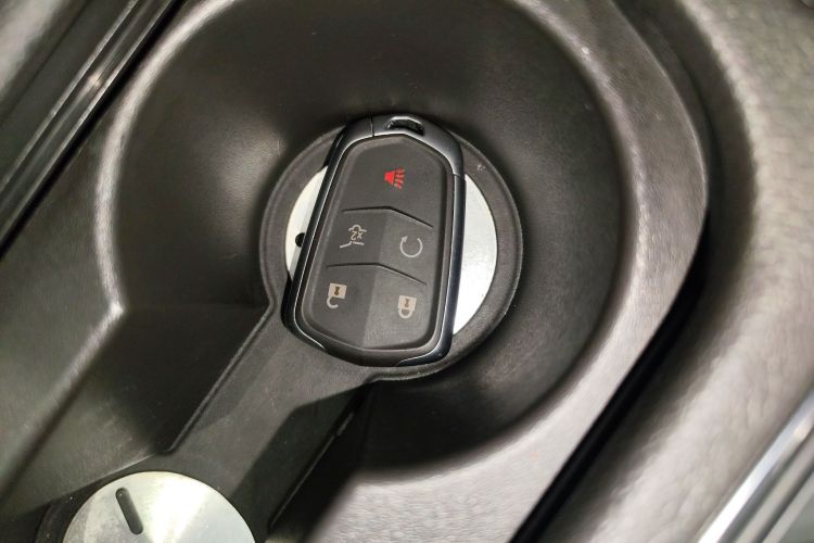 凯迪拉克XT5 2020款 28T 四驱豪华型中控内饰7001