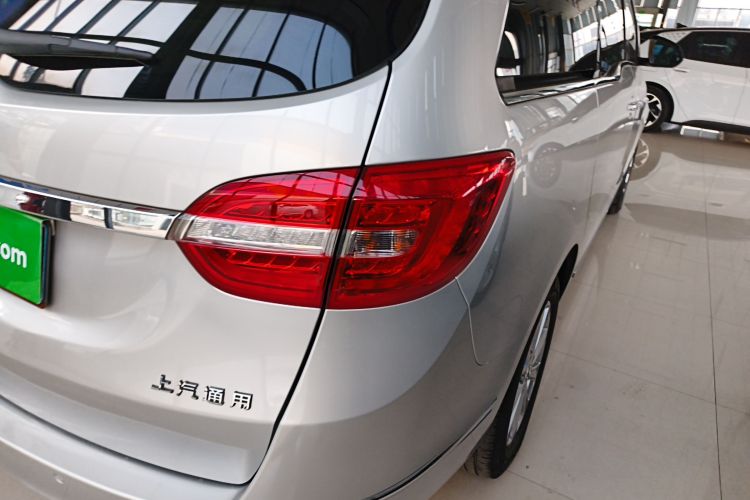 别克GL8 2018款 28T 豪华型 国VI车身外观9