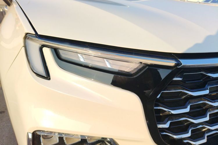 福特 领裕 2021款 EcoBoost 225 尊领型 6座车身外观8