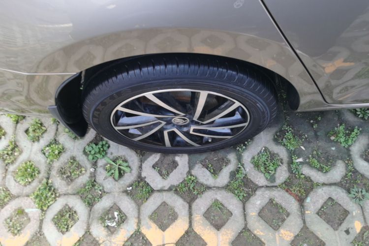 斯柯达 昕锐 2020款 1.5L 自动舒适版车身外观6008